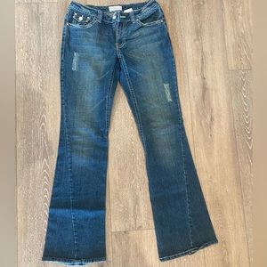Size 9 in Juniors with a 34” inseam Crest Jeans